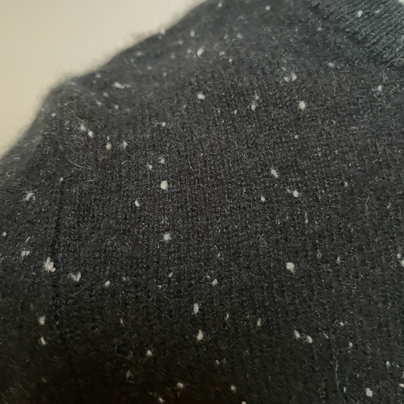 Bloomingdale's Black and White Speckled Cashmere Sweater - Picture 4 of 5